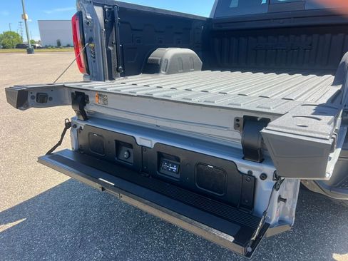 Used 2024 GMC Sierra 1500 AT4X AWD/4WD image 14