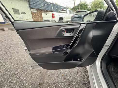 Used 2016 Scion iM image 23