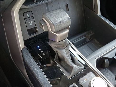 Used 2023 Toyota Tundra SR5 w/ SR5 Premium Package image 17