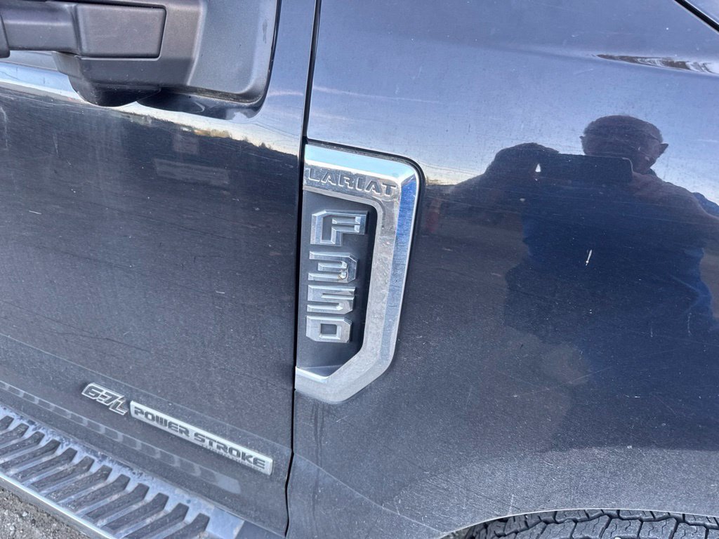 Used 2019 Ford F350 Lariat w/ Lariat Ultimate Package AWD/4WD image 5