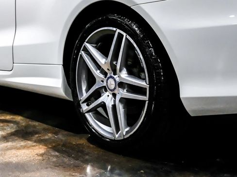 Used 2017 Mercedes-Benz E 400 4MATIC Coupe image 58