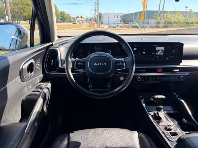 Certified 2025 Kia Sorento S AWD/4WD image 36