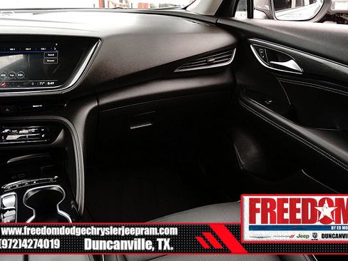 Used 2023 Buick Envision Essence AWD/4WD image 37