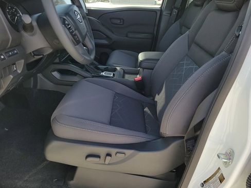 New 2026 Nissan Frontier SV image 7