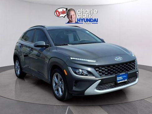 Used 2023 Hyundai Kona SEL w/ Convenience Package image 7