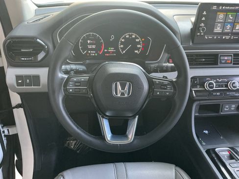 Used 2024 Honda Pilot EX-L image 12