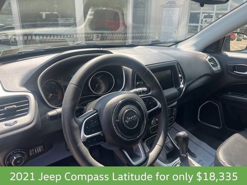 Used 2021 Jeep Compass Latitude AWD/4WD image 12