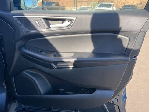Used 2022 Ford Edge SEL image 10