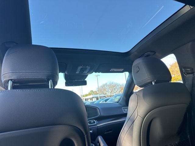 Used 2025 Mercedes-Benz GLS 450 4MATIC image 21