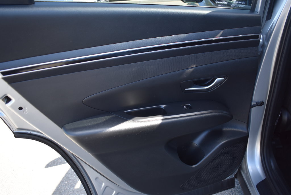 Certified 2023 Hyundai Tucson SEL AWD/4WD image 19