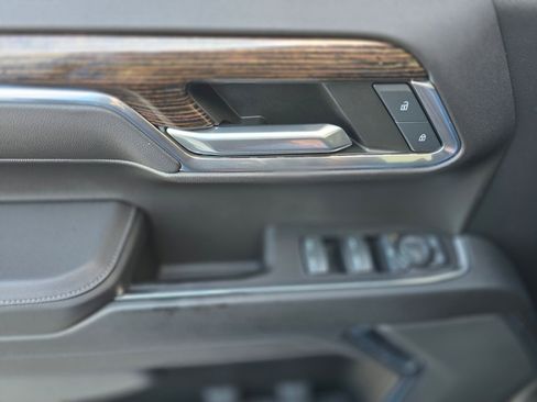 Used 2022 GMC Sierra 1500 Elevation w/ X31 Off-Road Package image 22