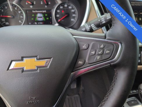 Used 2024 Chevrolet Equinox Premier AWD/4WD image 30