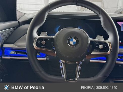 Used 2024 BMW 760i xDrive w/ Executive Package image 11