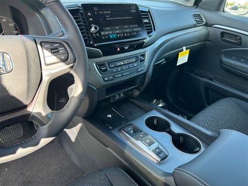 New 2026 Honda Ridgeline Sport image 11