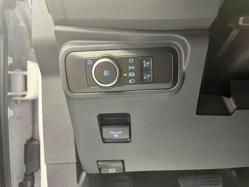 New 2025 Ford Bronco Badlands image 7