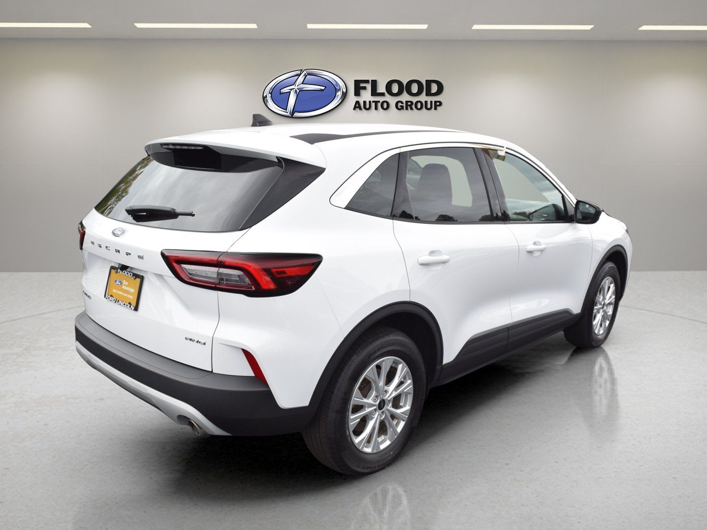 Used 2023 Ford Escape Active AWD/4WD image 4