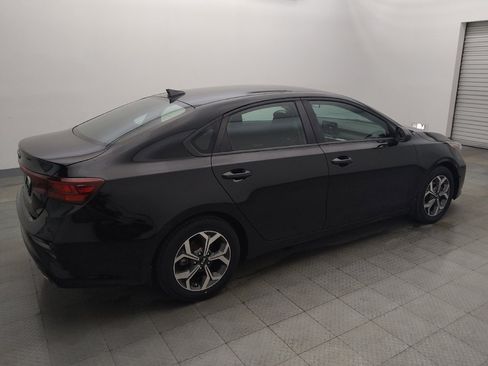 Used 2019 Kia Forte LXS FWD image 10