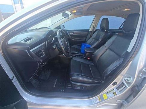 Used 2015 Toyota Corolla S Premium FWD image 11