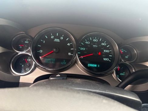 Used 2013 Chevrolet Silverado 2500 LT w/ Interior Plus Package AWD/4WD image 15