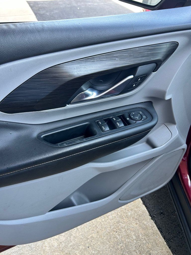 Used 2019 GMC Terrain SLT FWD image 5