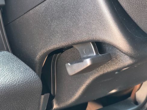 Used 2020 Ford F150 XLT w/ Equipment Group 302A Luxury AWD/4WD image 53