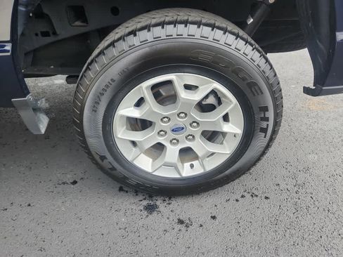 Used 2023 Ford F150 XLT image 11