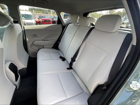 New 2026 Hyundai Kona SE image 10