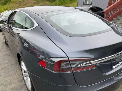 Used 2019 Tesla Model S Standard Range AWD/4WD image 91