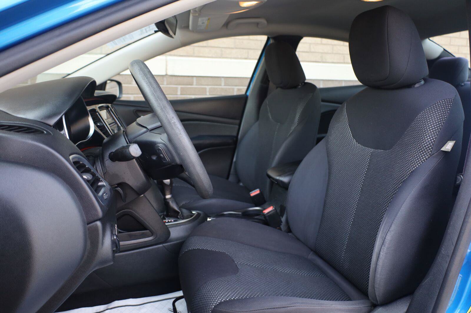 Used 2015 Dodge Dart SE w/ Convenience Group FWD image 16