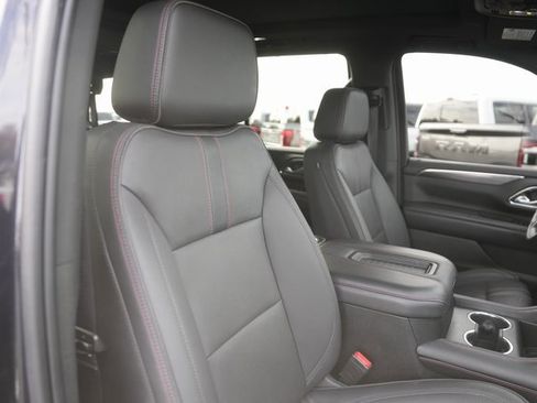 Used 2022 Chevrolet Tahoe RST w/ Sport Performance Package image 22