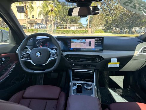Certified 2025 BMW 330i Sedan w/ Premium Package image 14