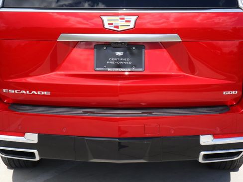 Certified 2025 Cadillac Escalade Premium Luxury w/ LPO, Floor Liner Package image 10