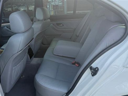 Used 2003 BMW 540i Sedan image 22