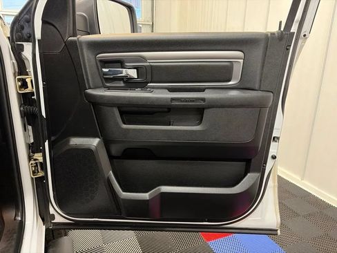 Used 2022 RAM 1500 Warlock AWD/4WD image 19