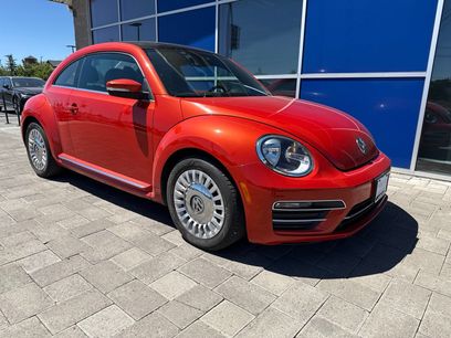 Used 2018 Volkswagen Beetle 2.0T SE