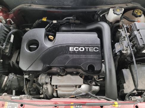 Used 2020 Chevrolet Equinox LT FWD image 30