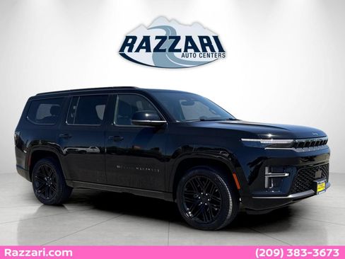 New 2026 Jeep Grand Wagoneer Limited AWD/4WD image 1