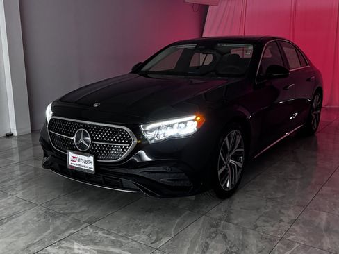 Used 2025 Mercedes-Benz E 350 4MATIC Sedan image 34
