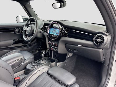 Used 2023 MINI Cooper John Cooper Works FWD image 34