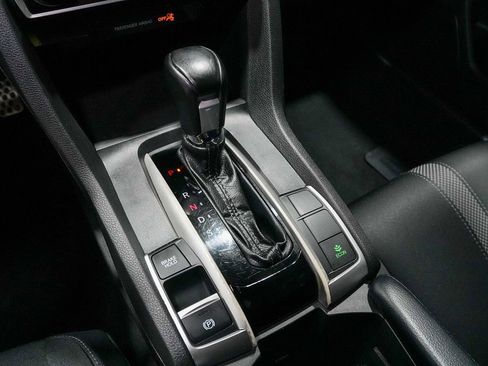Used 2020 Honda Civic Sport image 16