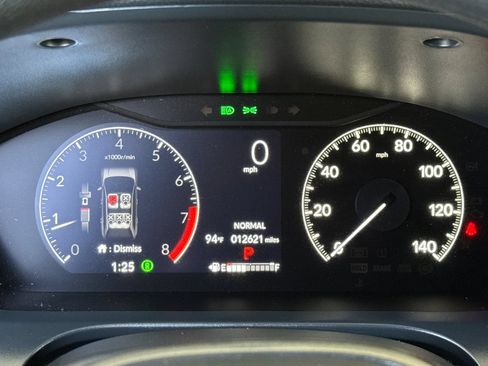 Used 2024 Honda HR-V LX image 25