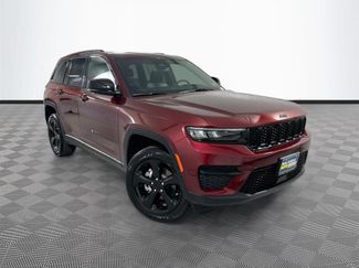 Certified 2023 Jeep Grand Cherokee Altitude RWD video 1