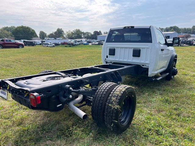Used 2025 RAM 5500 Tradesman AWD/4WD image 3