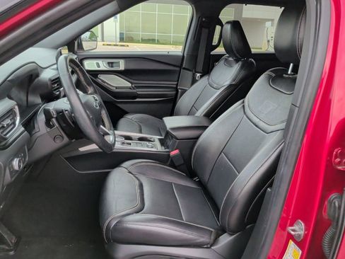 Used 2020 Ford Explorer ST w/ ST Street Pack AWD/4WD image 13