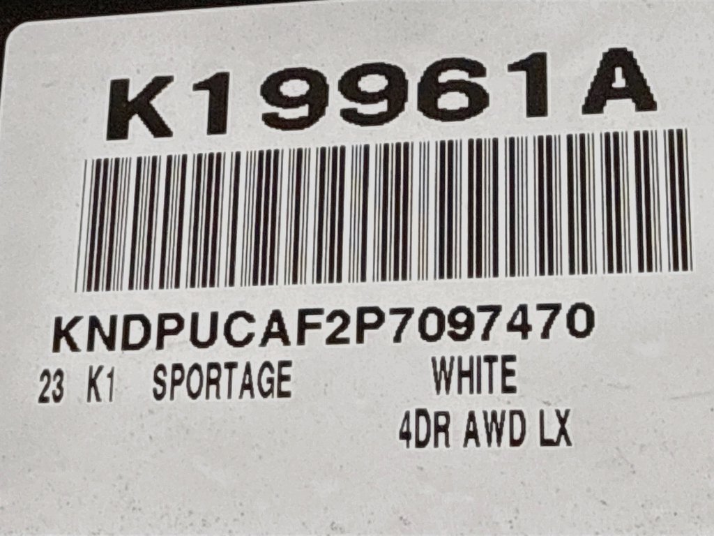 Used 2023 Kia Sportage LX AWD/4WD image 36