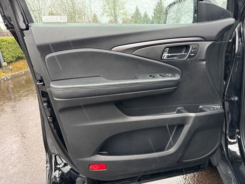 Used 2022 Honda Pilot EX-L image 17