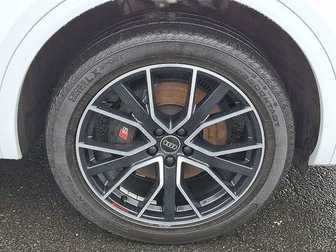 Used 2023 Audi SQ5 Premium Plus w/ Premium Plus Package image 14