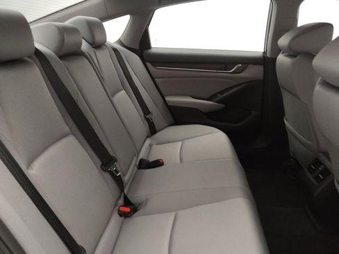 Used 2020 Honda Accord EX image 19