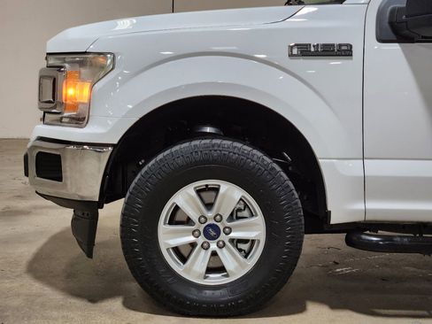 Used 2018 Ford F150 XLT image 5