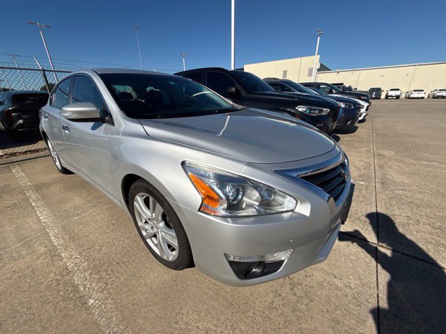 Used 2015 Nissan Altima 3.5 SL FWD image 3